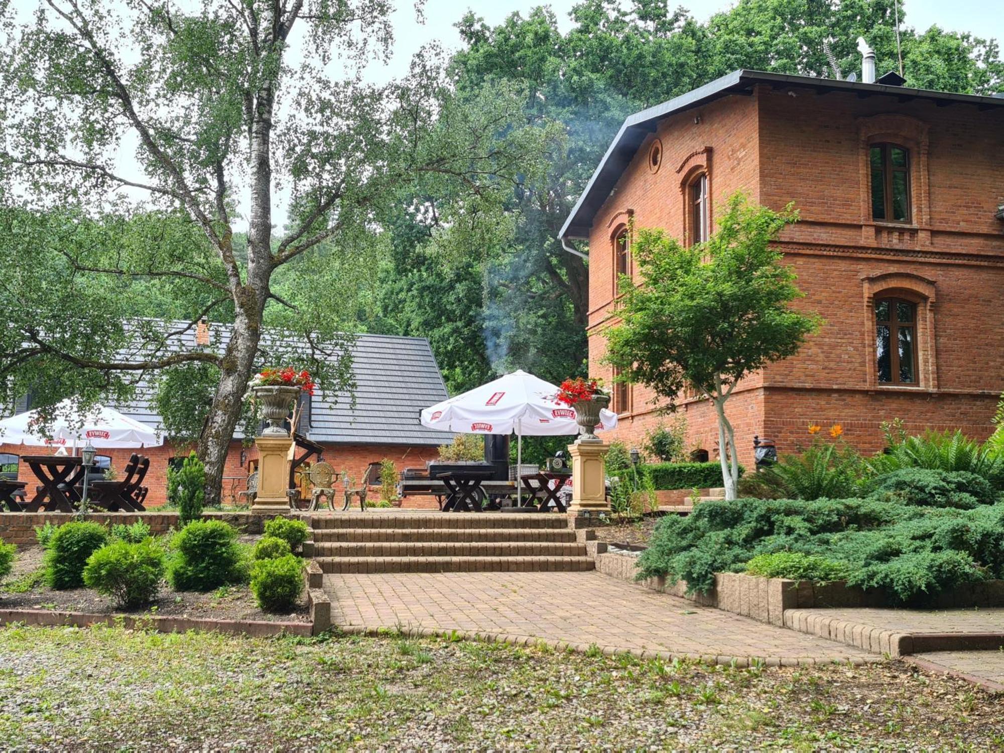 Dwor Mysinek Apartment Grabowiec  Bagian luar foto