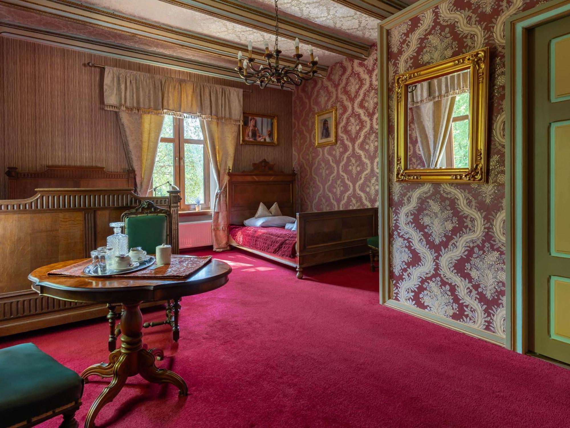 Dwor Mysinek Apartment Grabowiec  Bagian luar foto