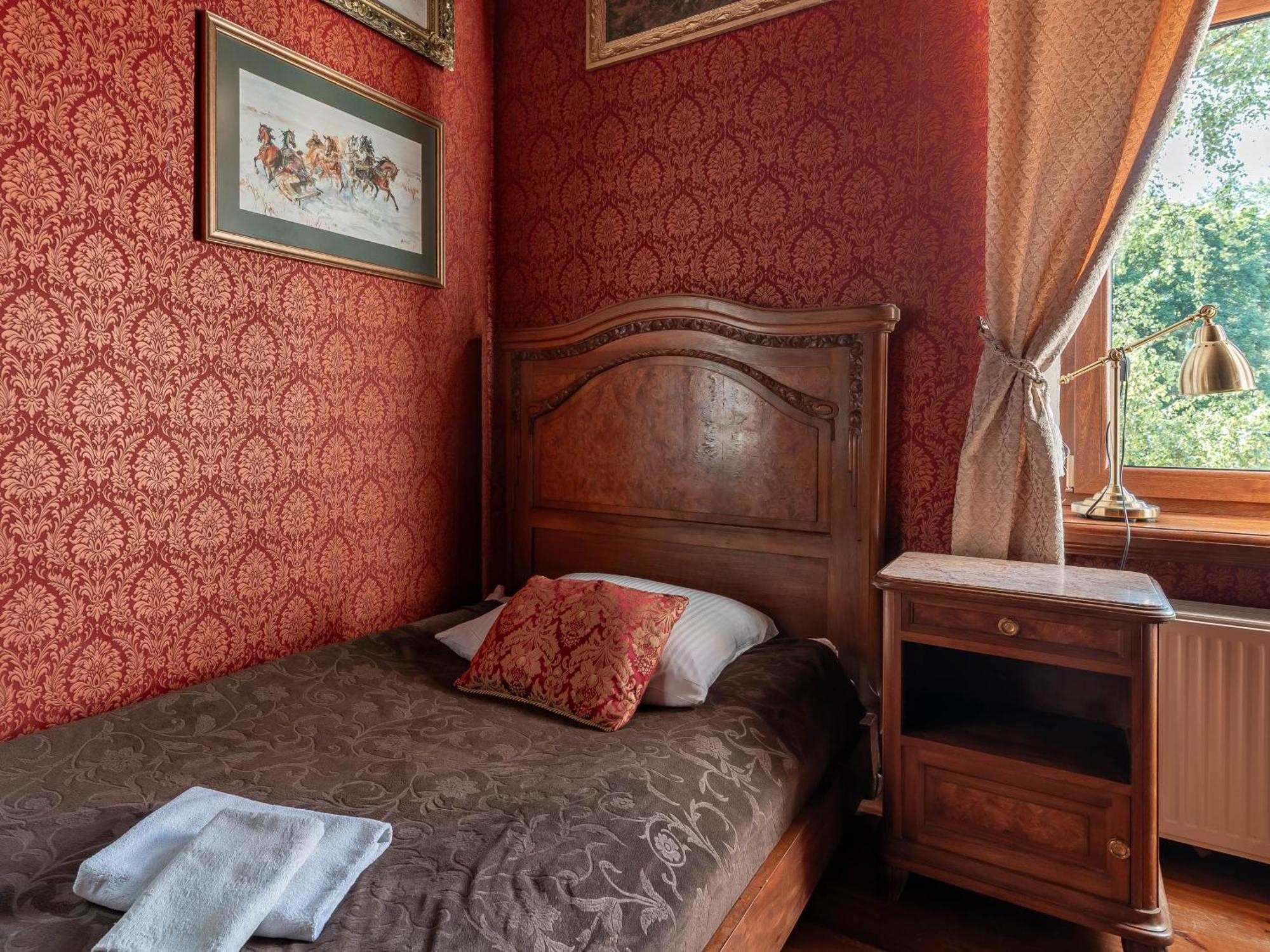 Dwor Mysinek Apartment Grabowiec  Ruang foto